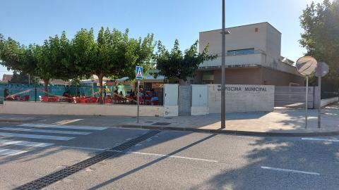 Terrassa del bar de la Piscina Municipal